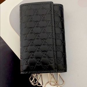 Gucci key holder NWOT